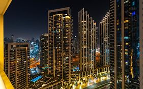 Royal Vista - Luxury Apartments - 1,2&3Br At 29 Boulevard Tower - Downtown